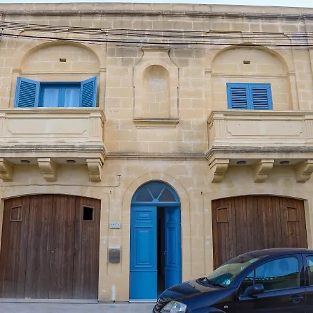 Narcisone Holiday Vakantiehuis Kerċem